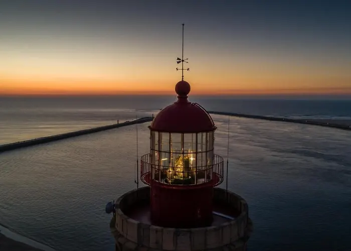 Manny's Place - By The Sea Апартаменты